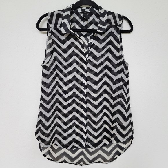 H&M | Chiffon Chevron Print Button Up Sleeveless Top Sz 10 - Picture 1 of 7